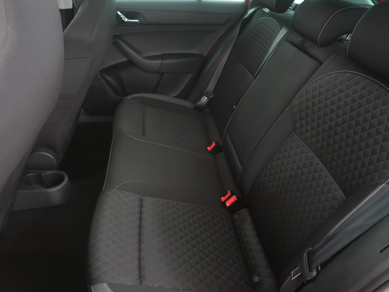 2015 Škoda Rapid - 15