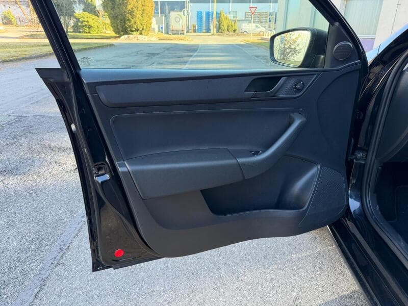 2015 Škoda Rapid - 9