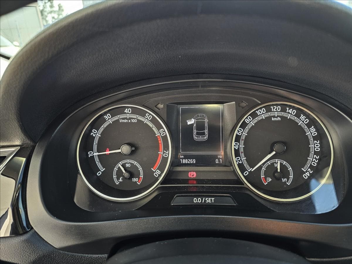 2017 Škoda Rapid - 15