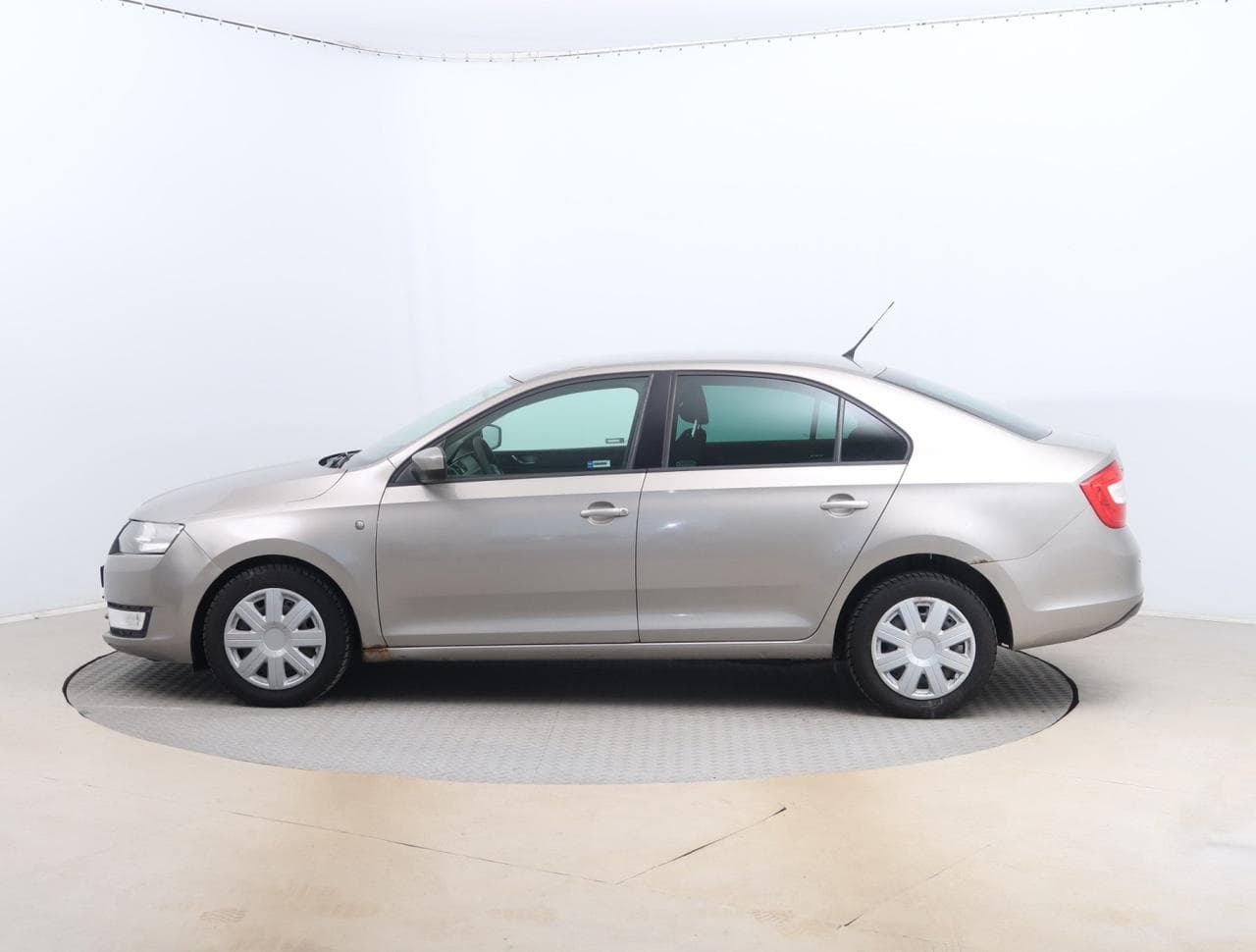 2013 Škoda Rapid - 4