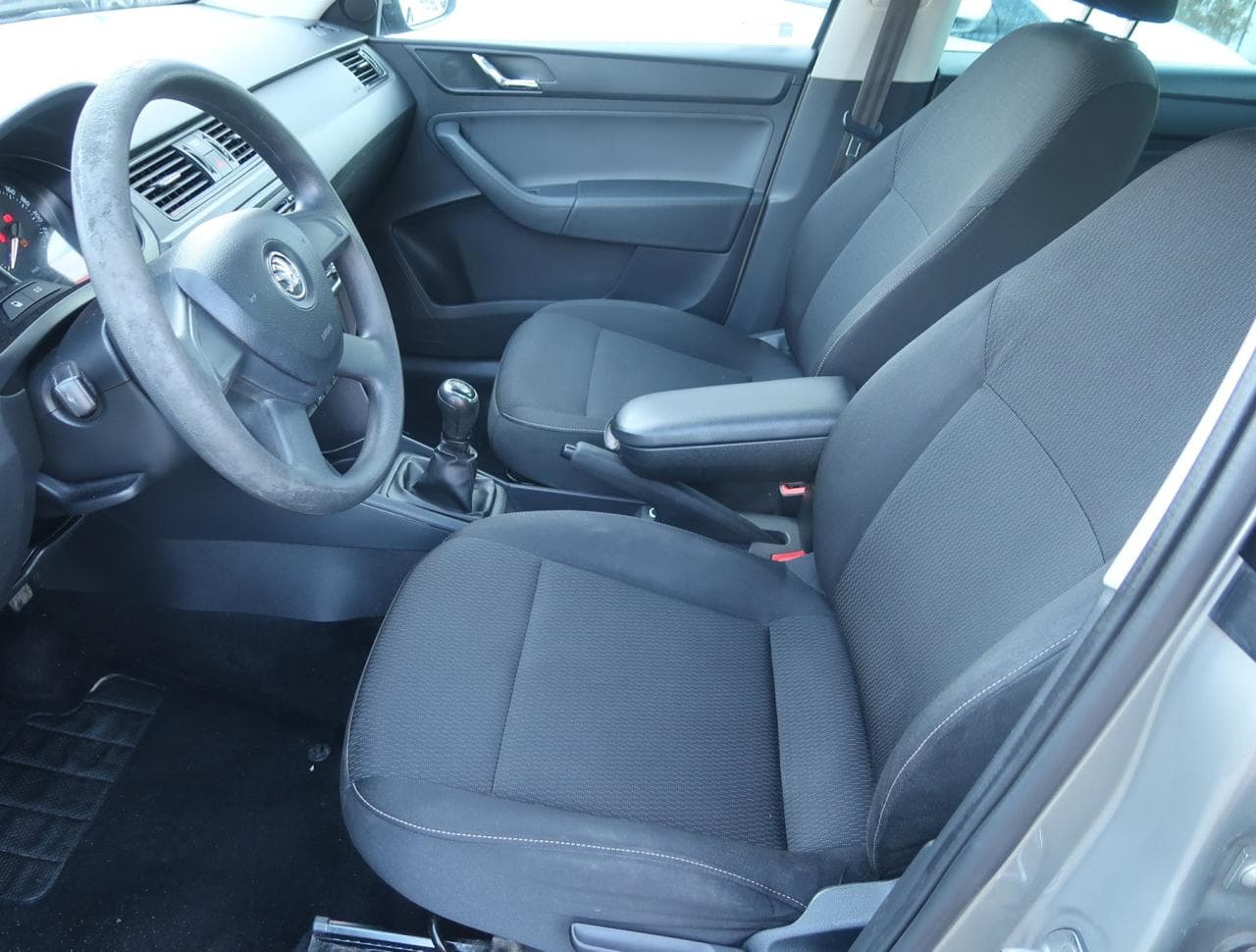 2013 Škoda Rapid - 16