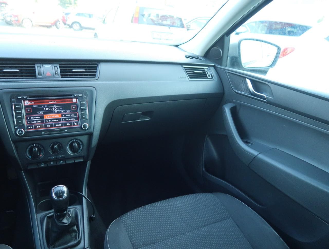 2013 Škoda Rapid - 11