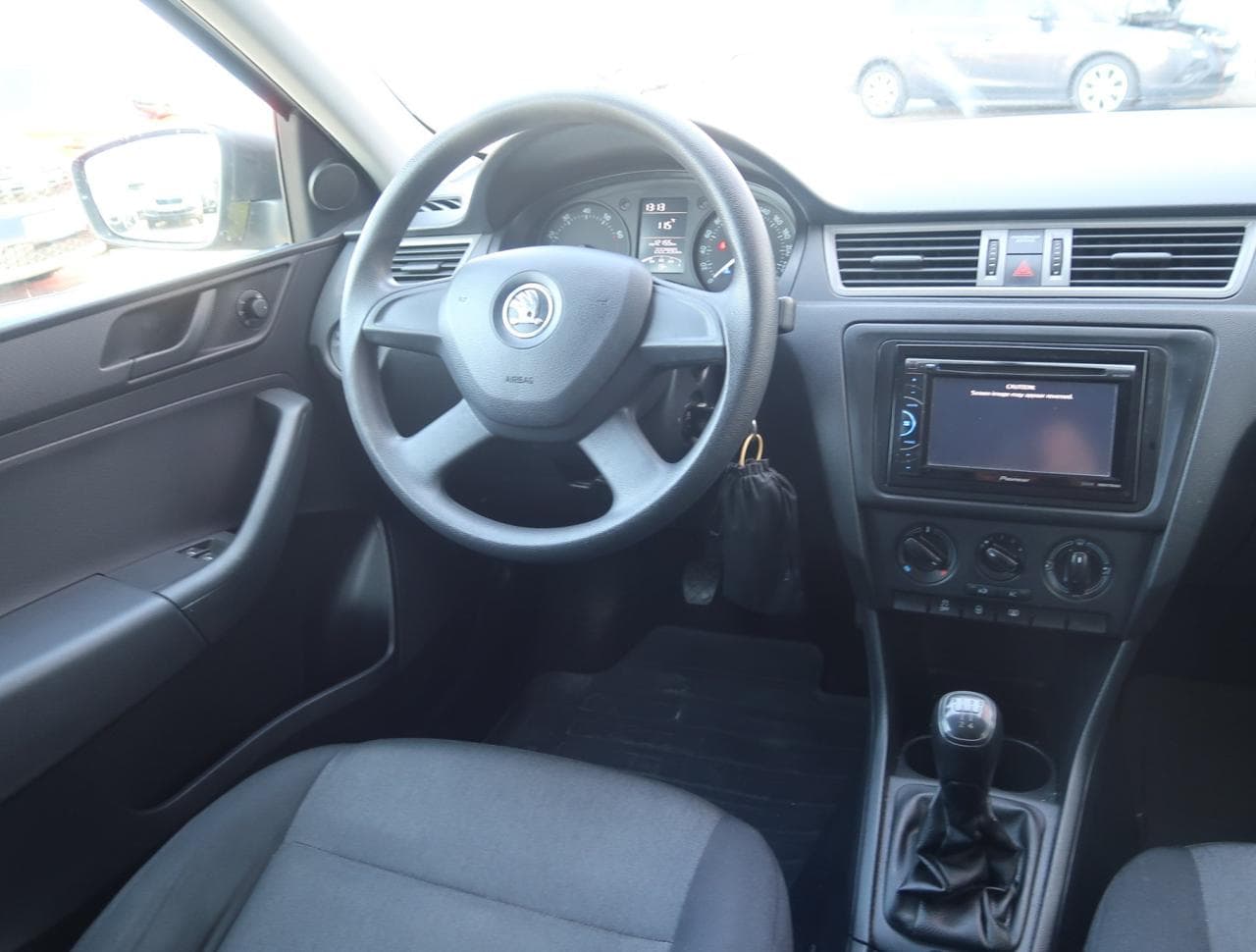 2013 Škoda Rapid - 9