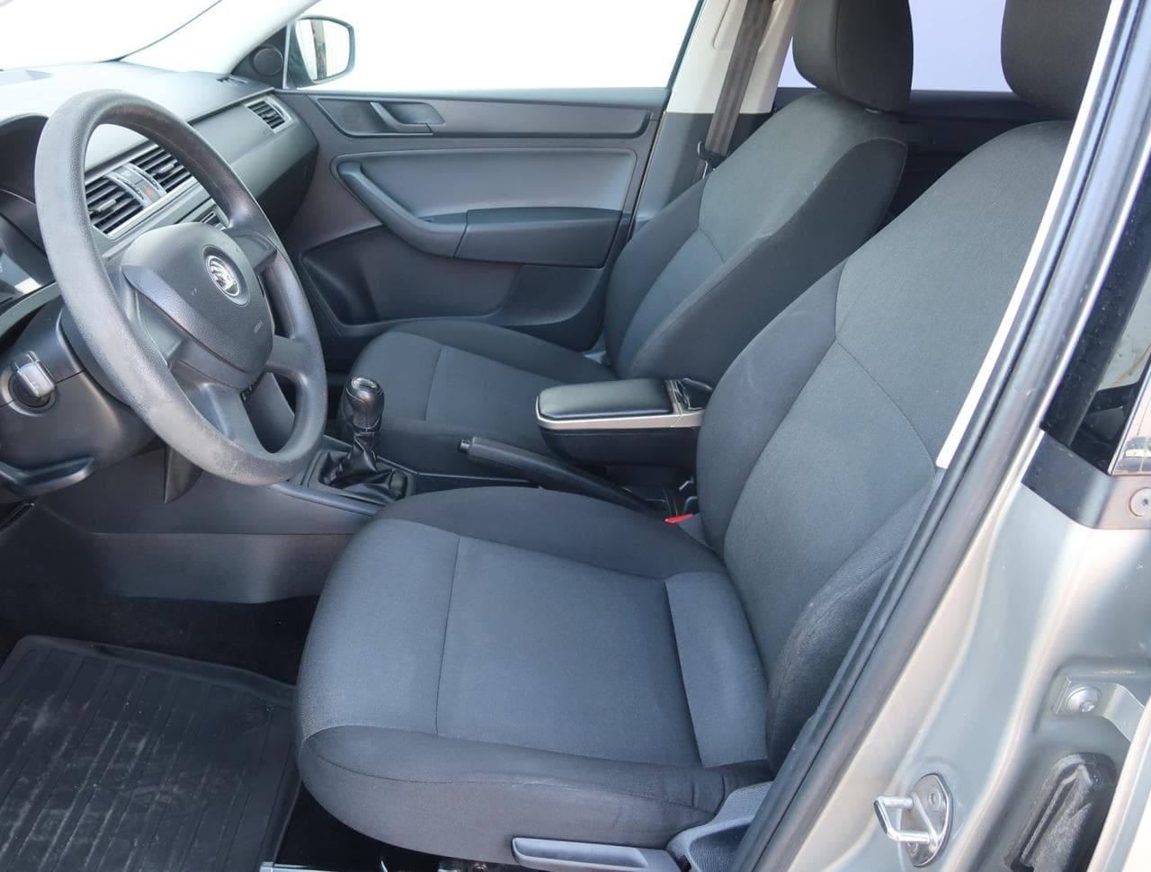 2013 Škoda Rapid - 16