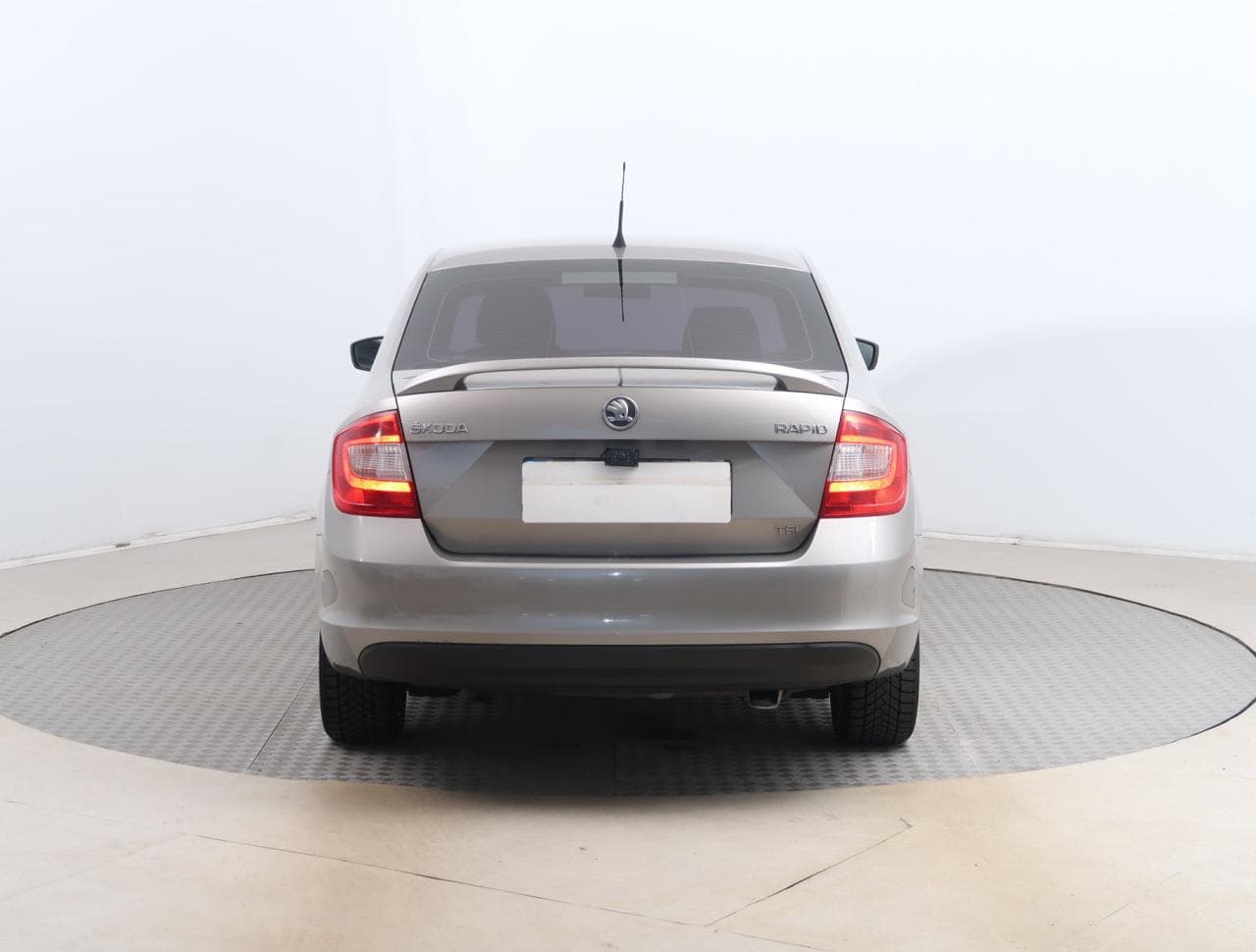 2013 Škoda Rapid - 6