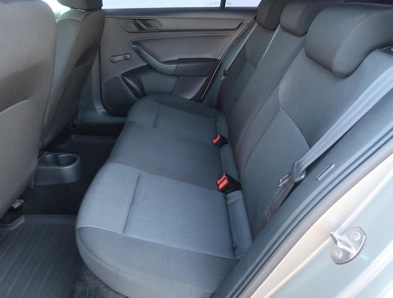 2013 Škoda Rapid - 15