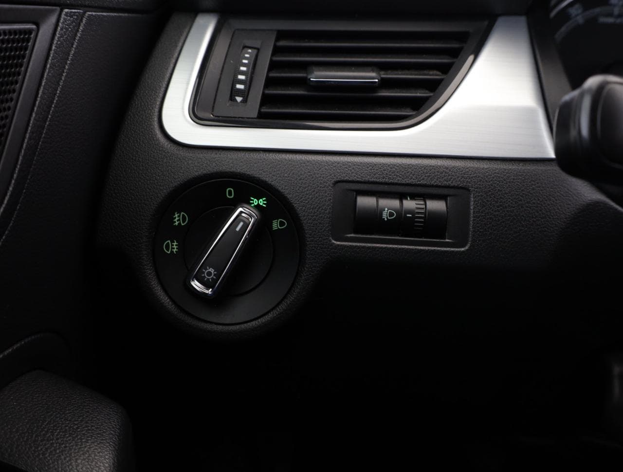 2018 Škoda Rapid - 18