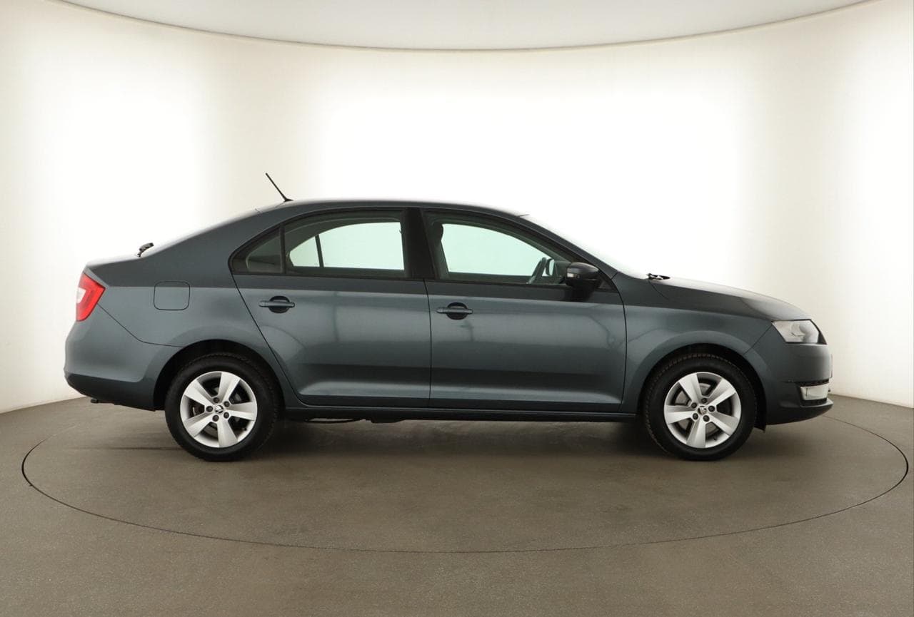 2016 Škoda RAPID - 8