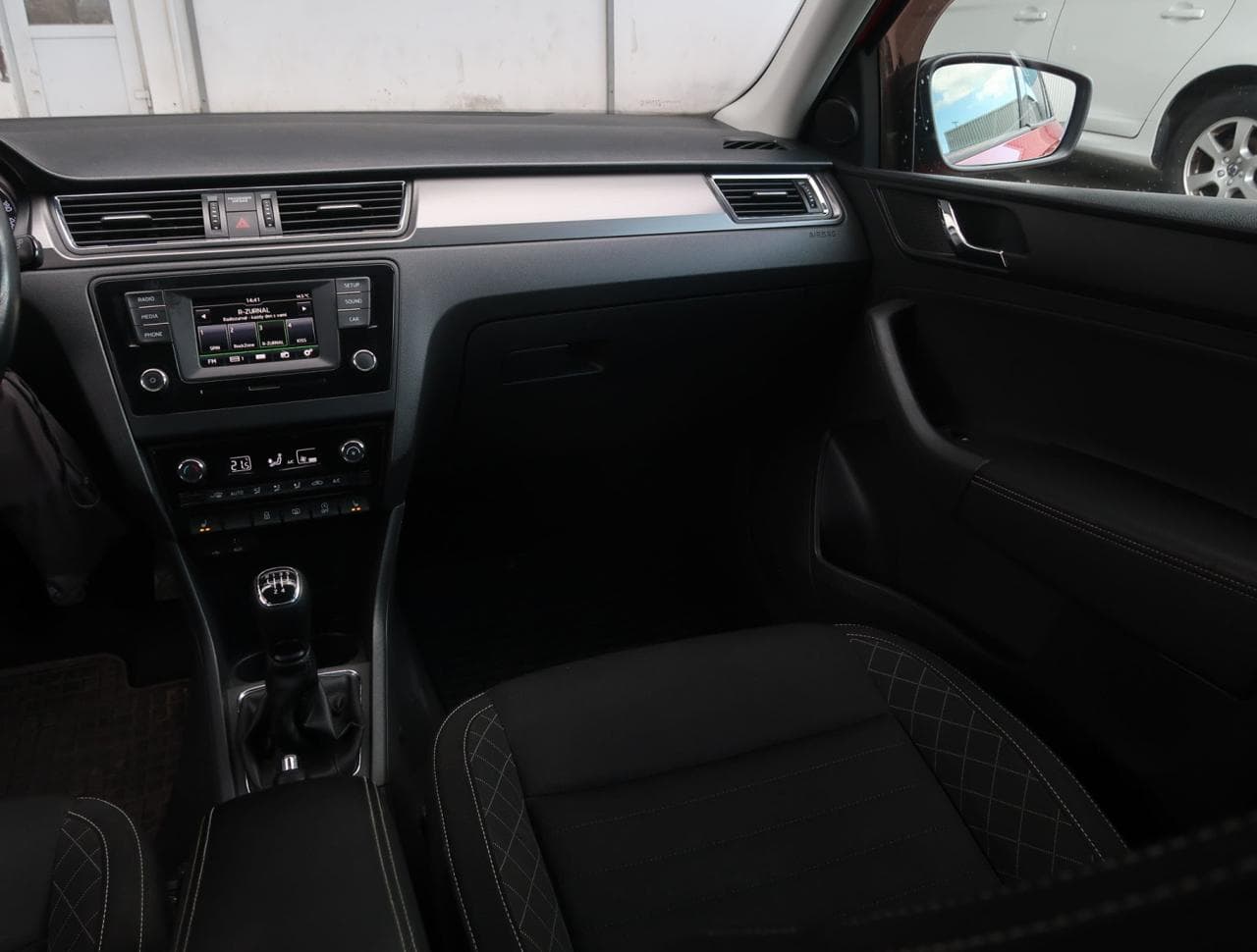 2016 Škoda Rapid - 11