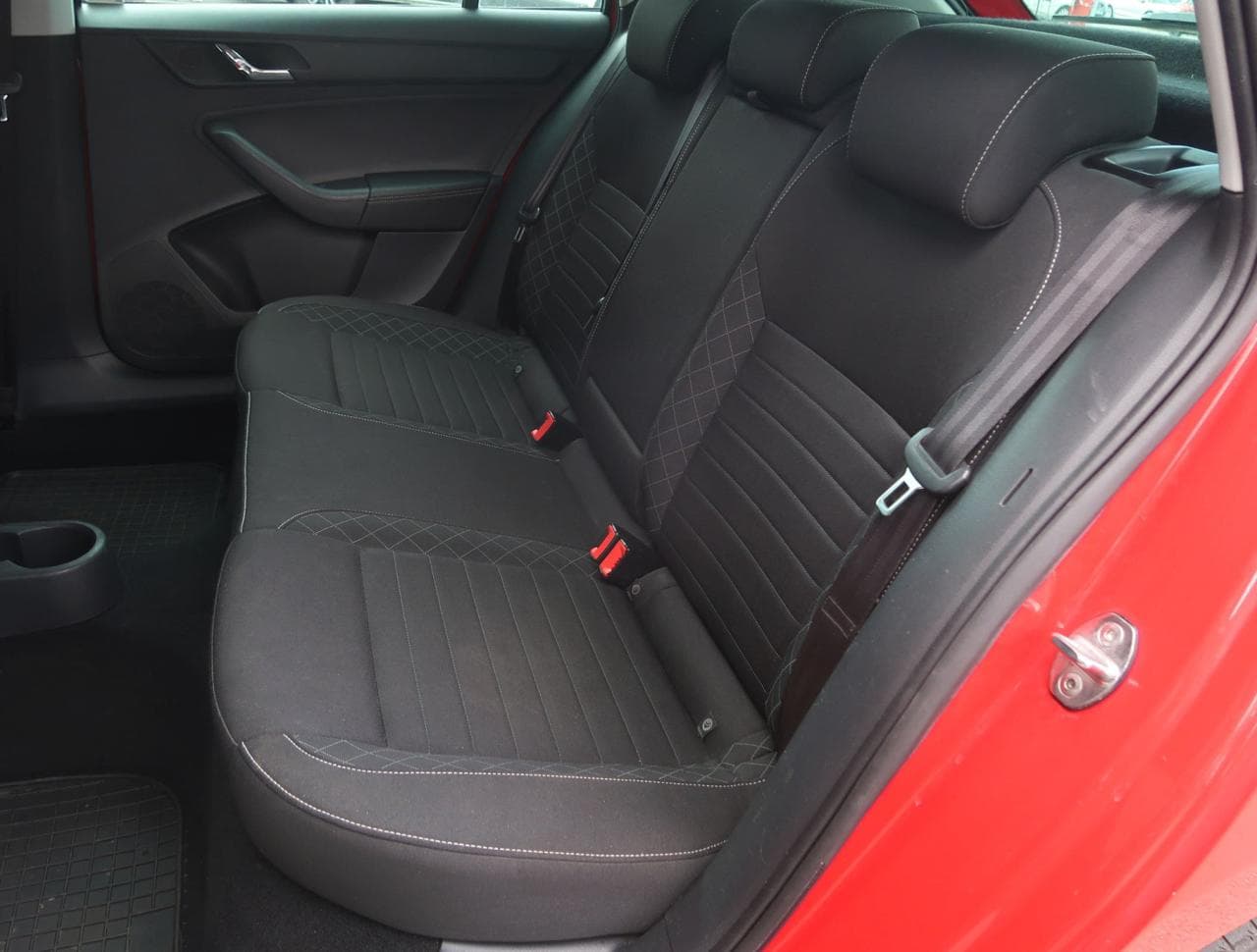2016 Škoda Rapid - 15