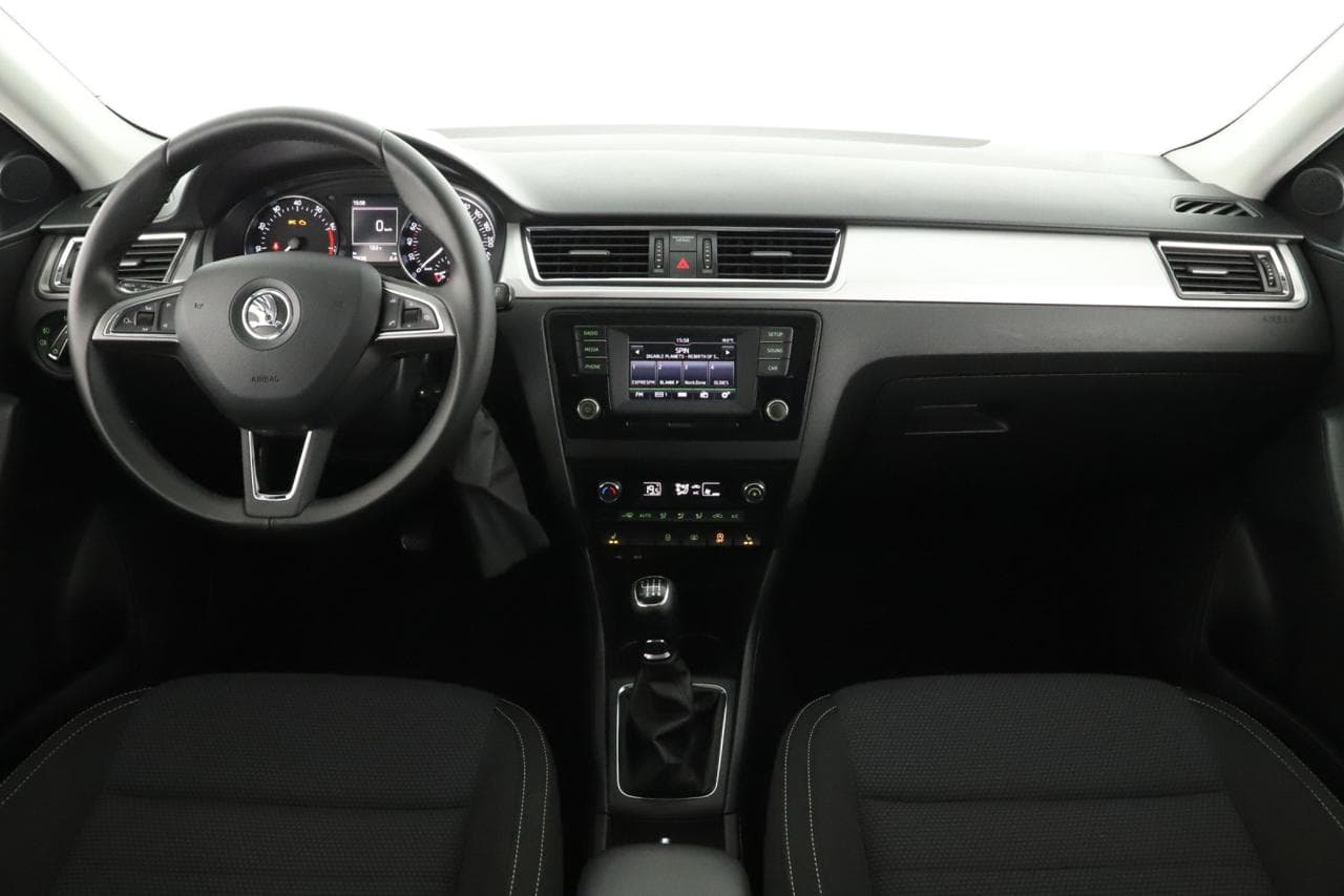 2016 Škoda RAPID - 9