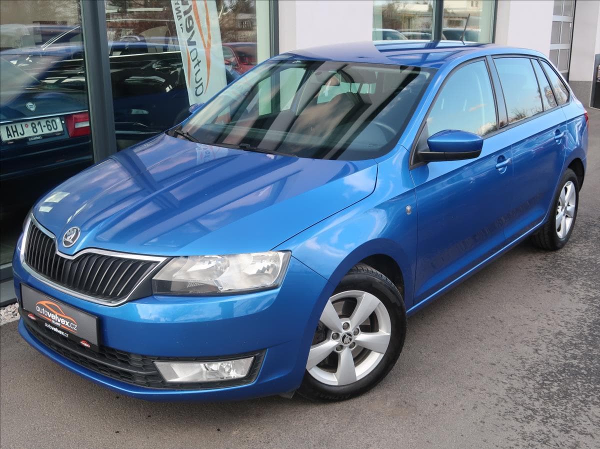 Škoda Rapid 1,6 TDi,66kW,DSG,NovéČR,Klima hatchback