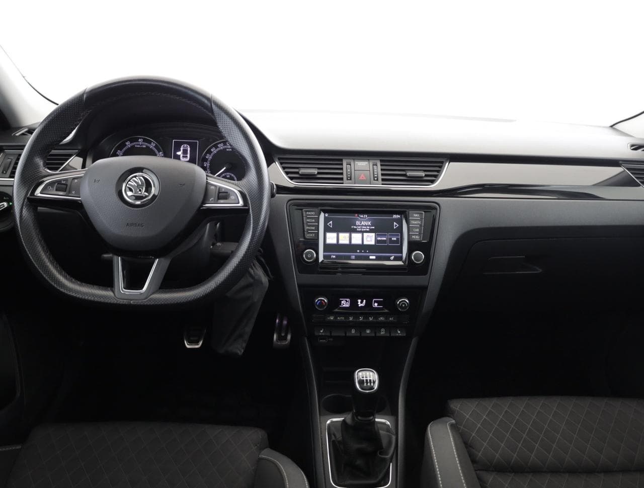 2018 Škoda RAPID - 9
