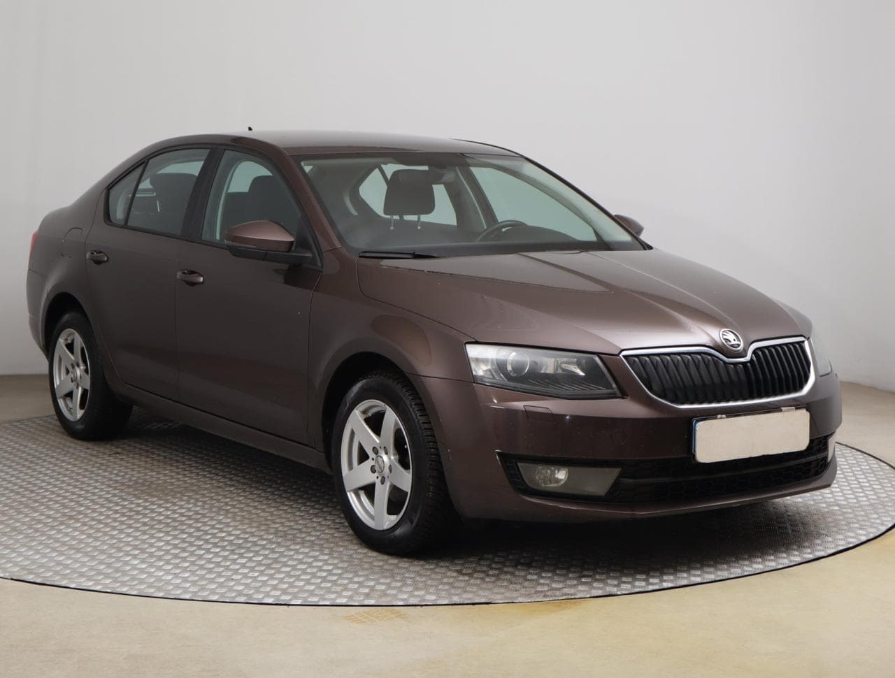 Škoda Rapid 1.6 TDI 66kW hatchback