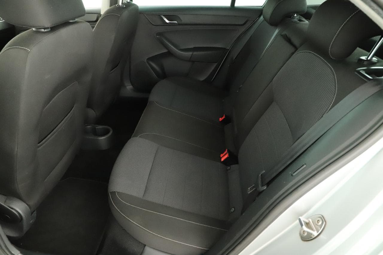 2013 Škoda Rapid - 23