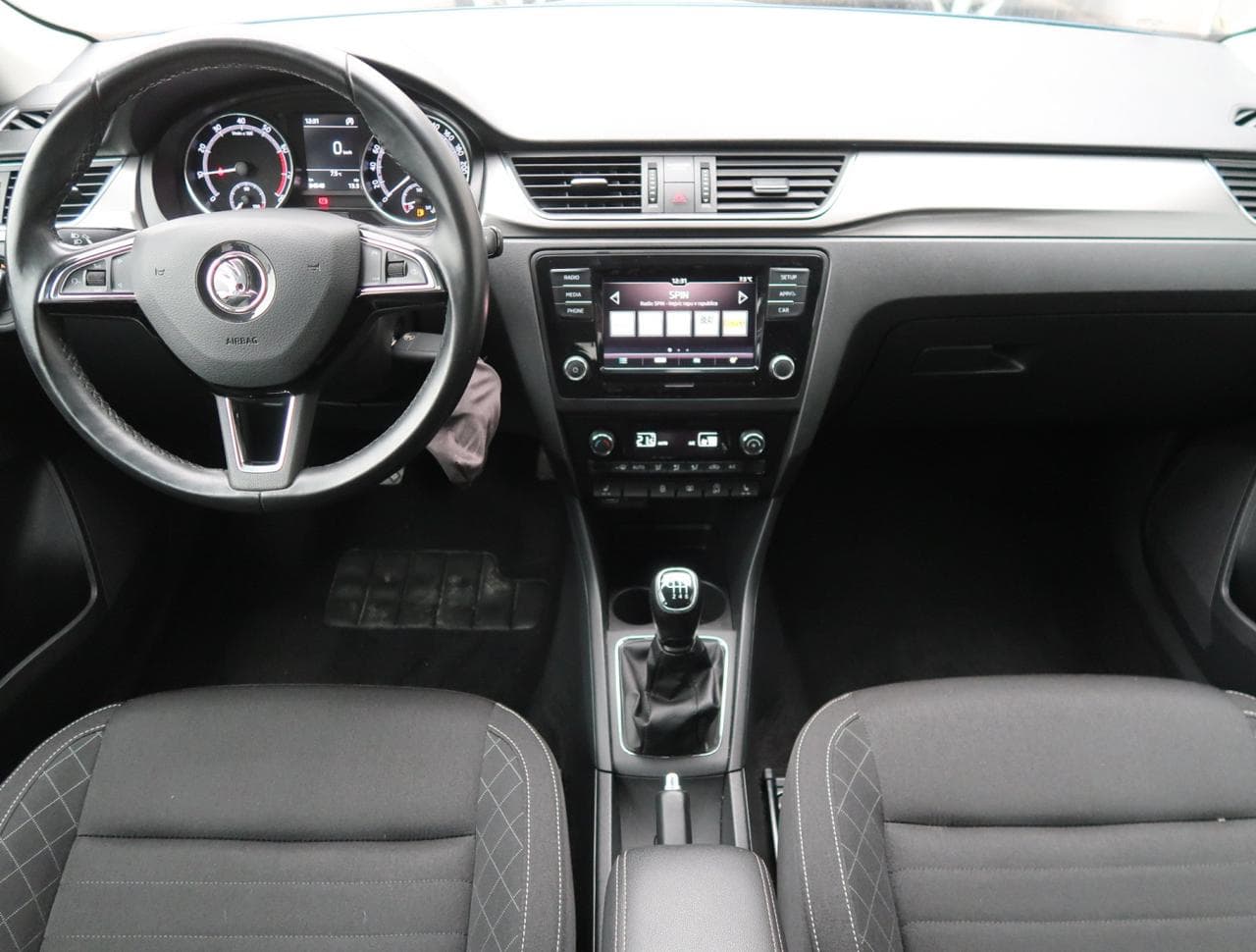 2018 Škoda RAPID - 10