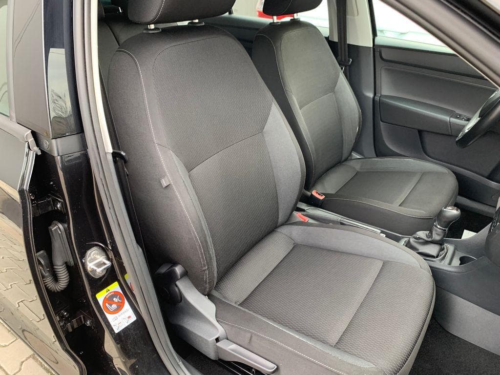 2013 Škoda RAPID - 18