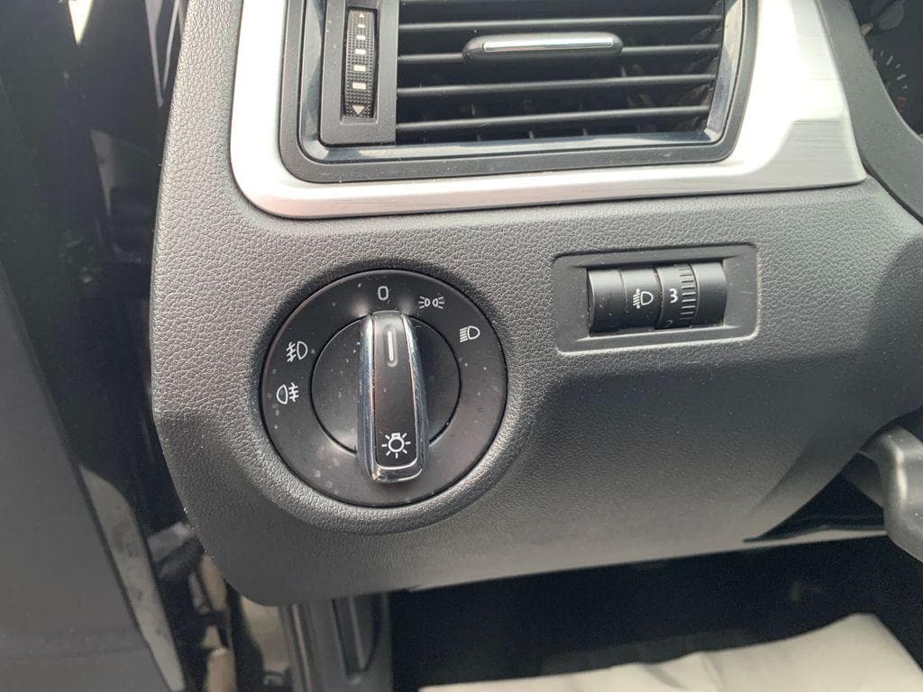 2013 Škoda RAPID - 8