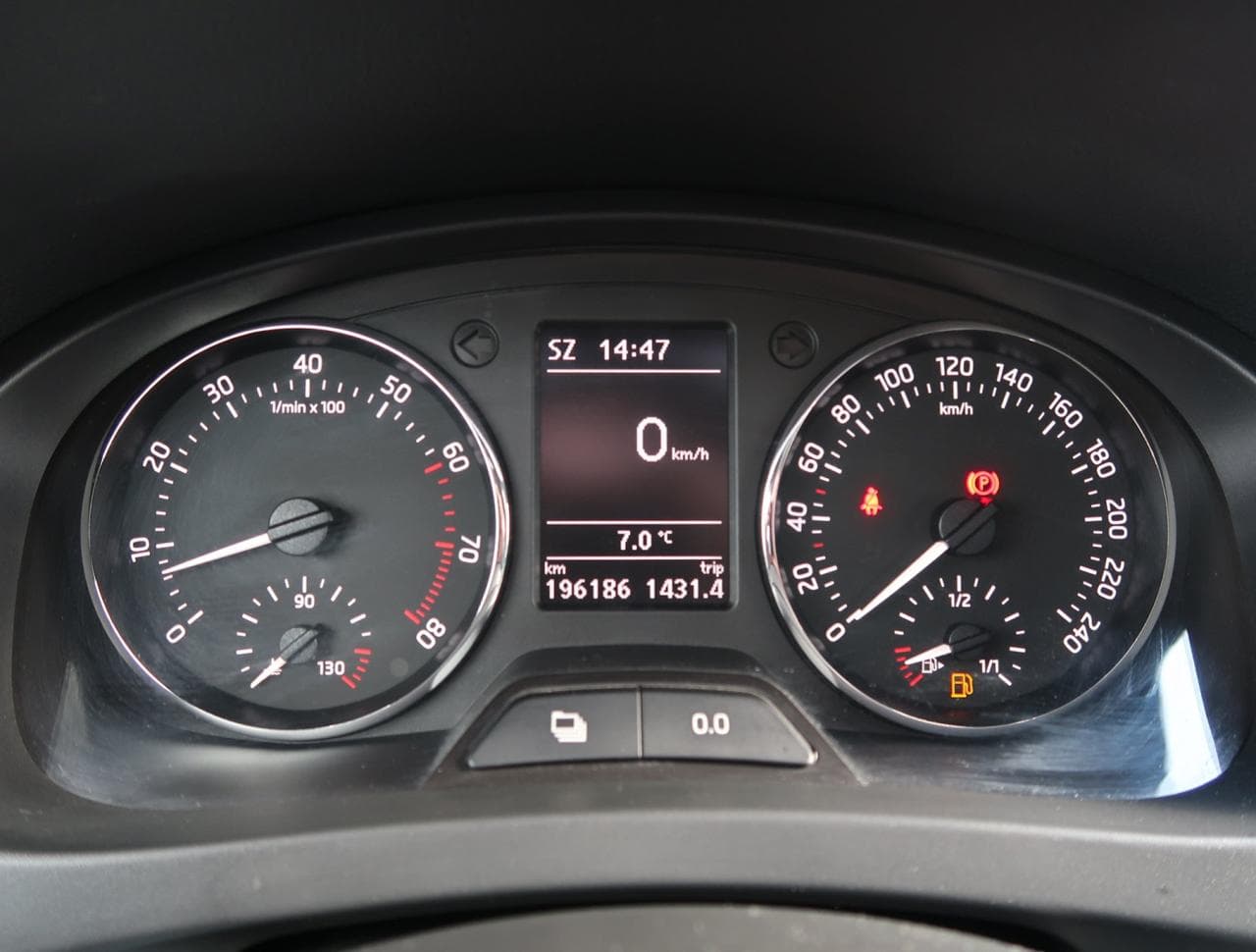 2014 Škoda RAPID - 17