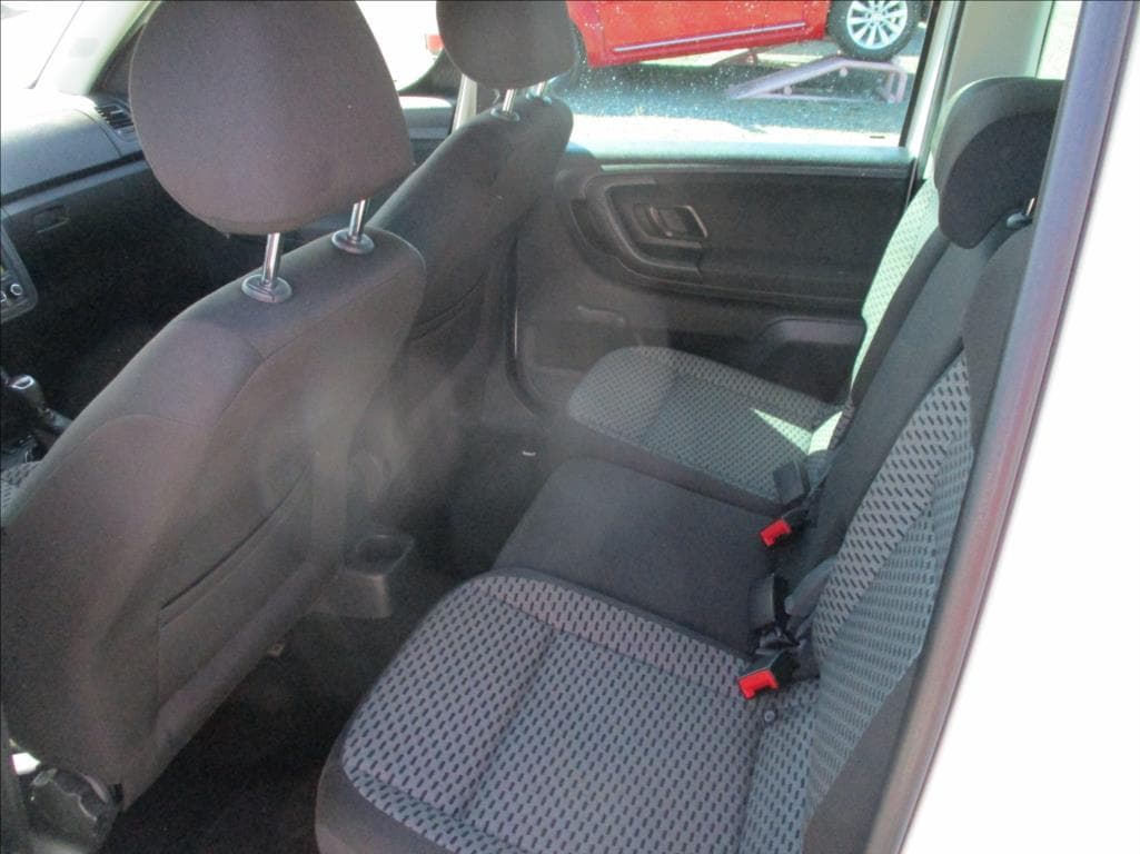 2013 Škoda ROOMSTER - 14
