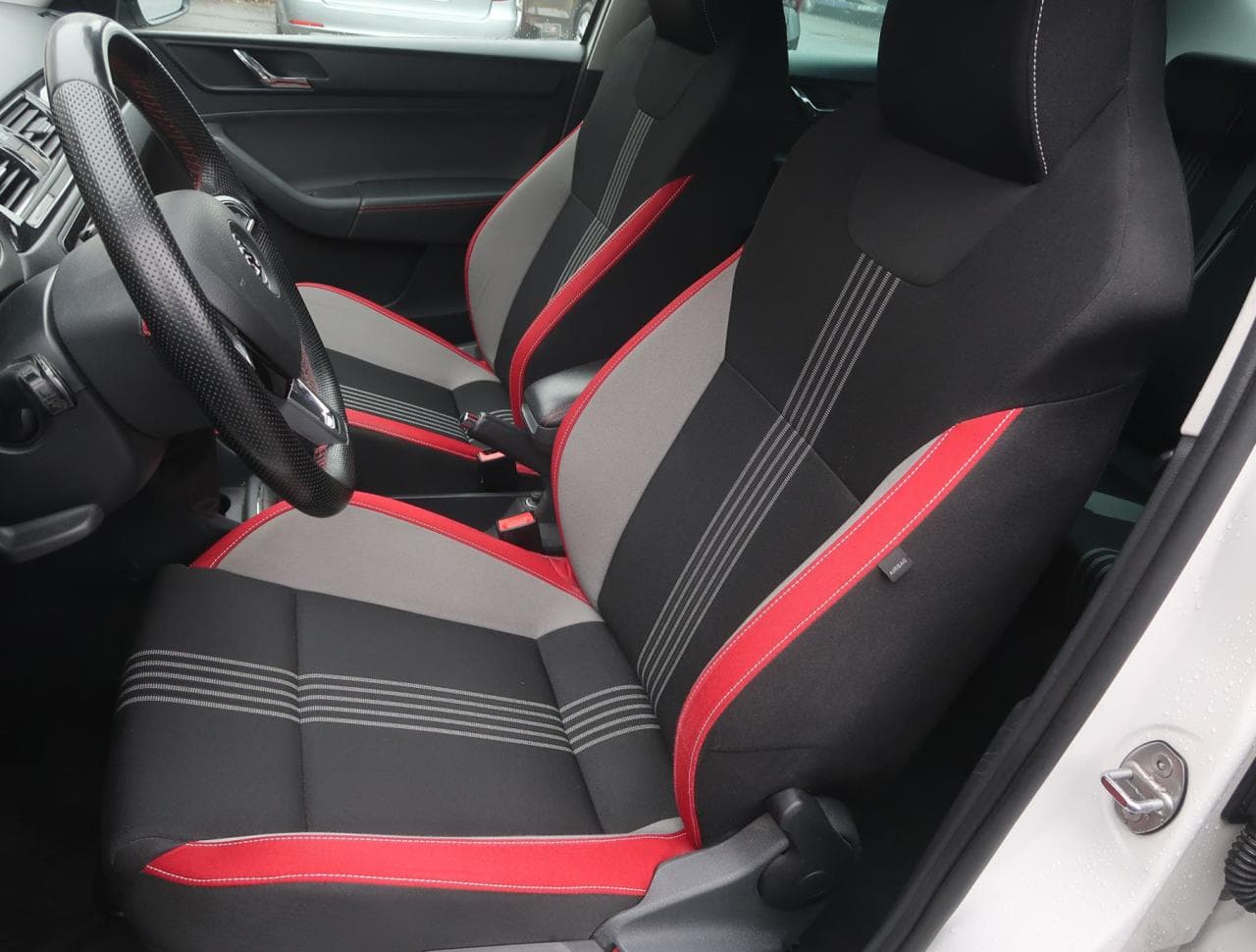 2016 Škoda Rapid - 16