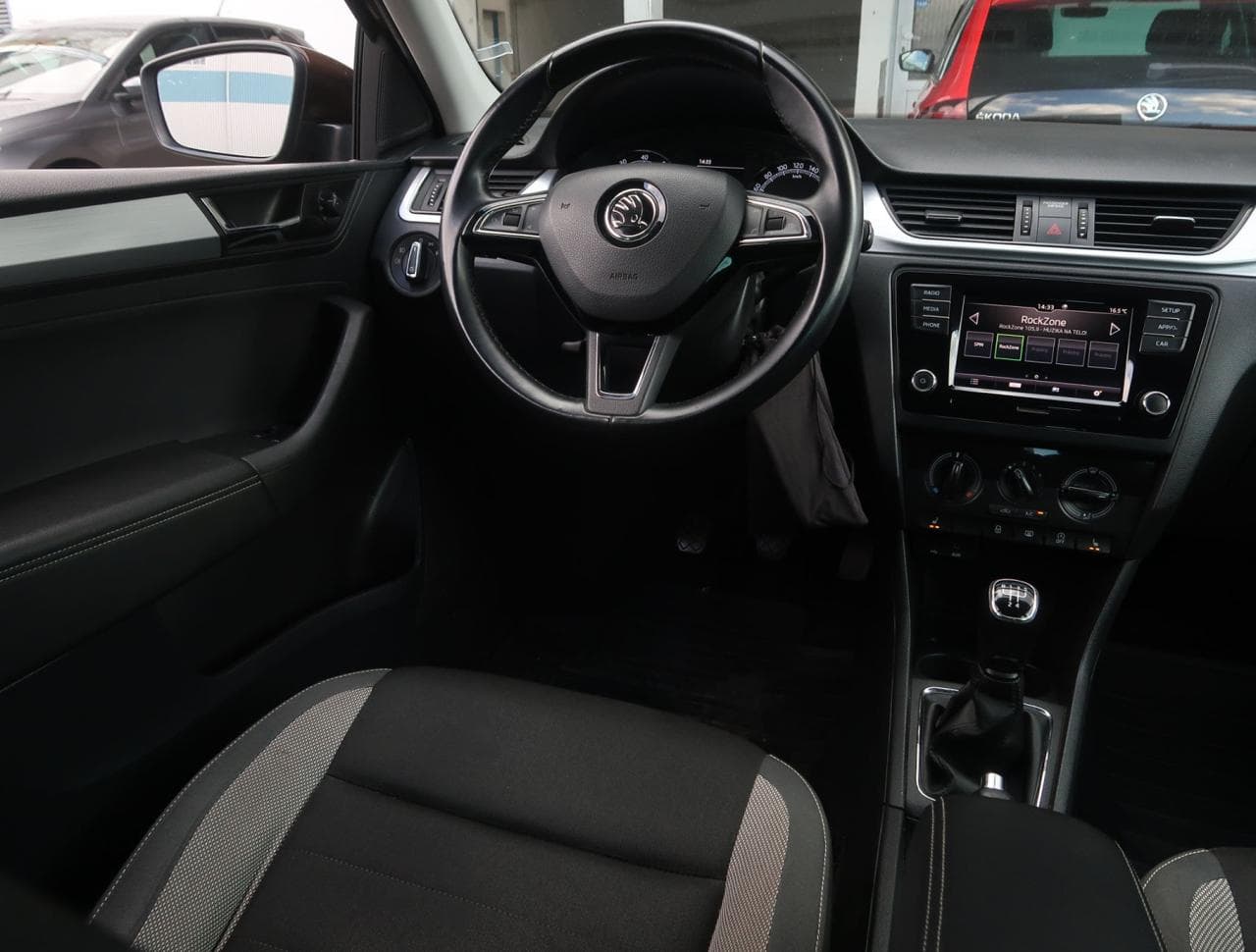 2017 Škoda Rapid - 9