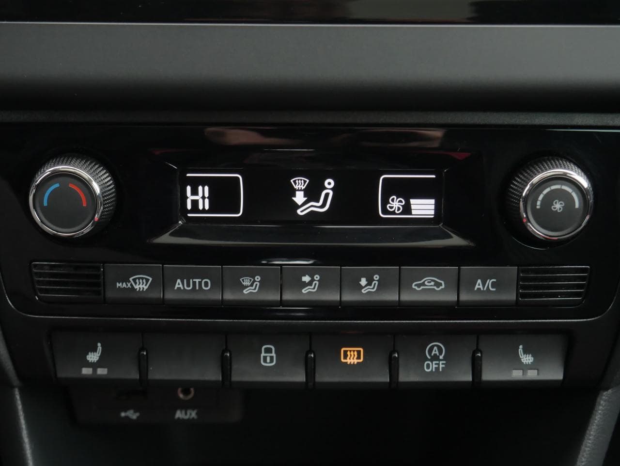 2015 Škoda RAPID - 16