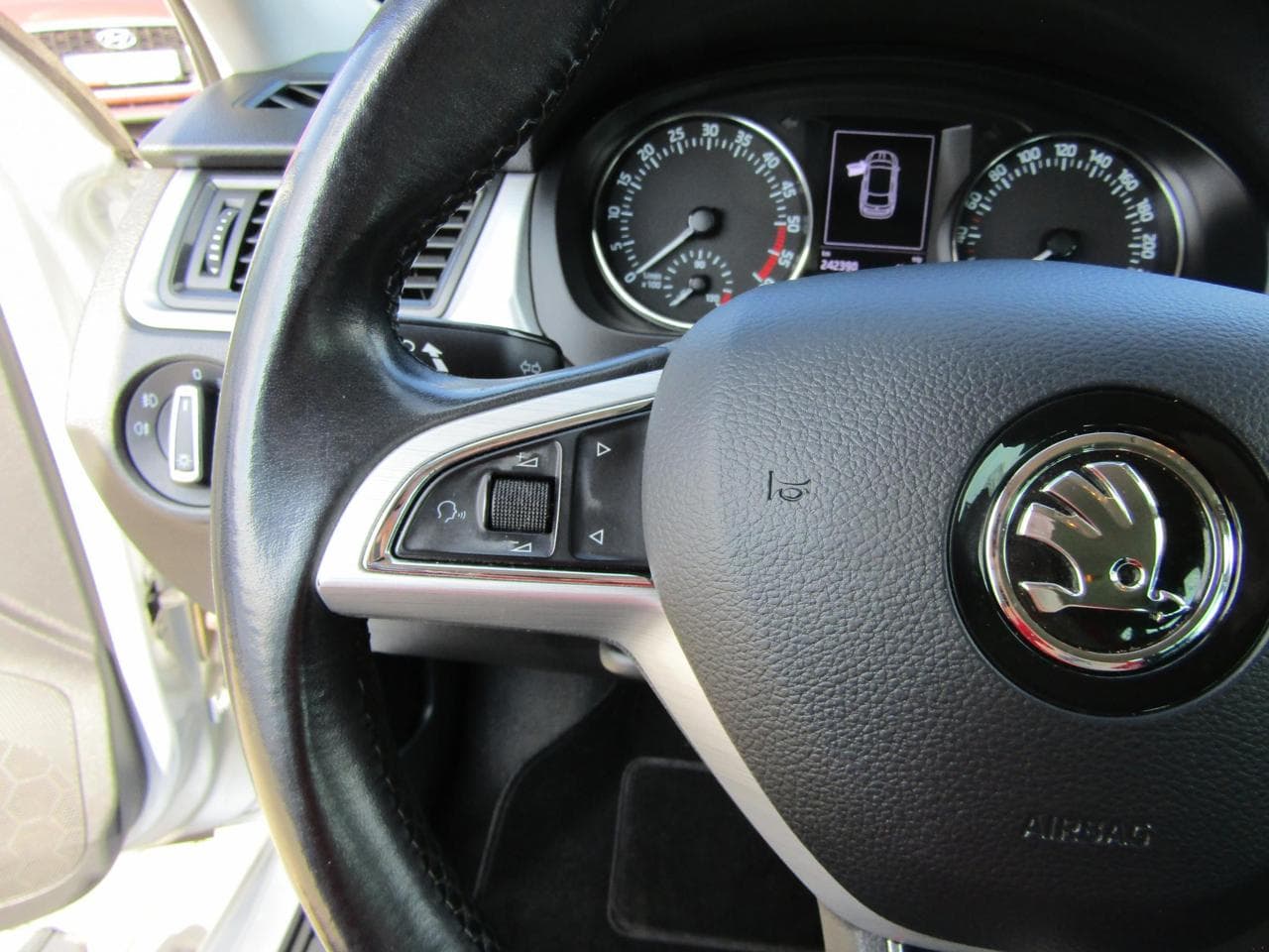 2015 Škoda RAPID - 15