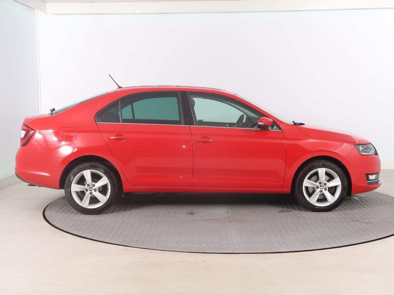 2019 Škoda RAPID - 8