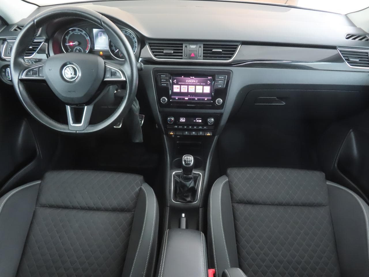 2017 Škoda RAPID - 10