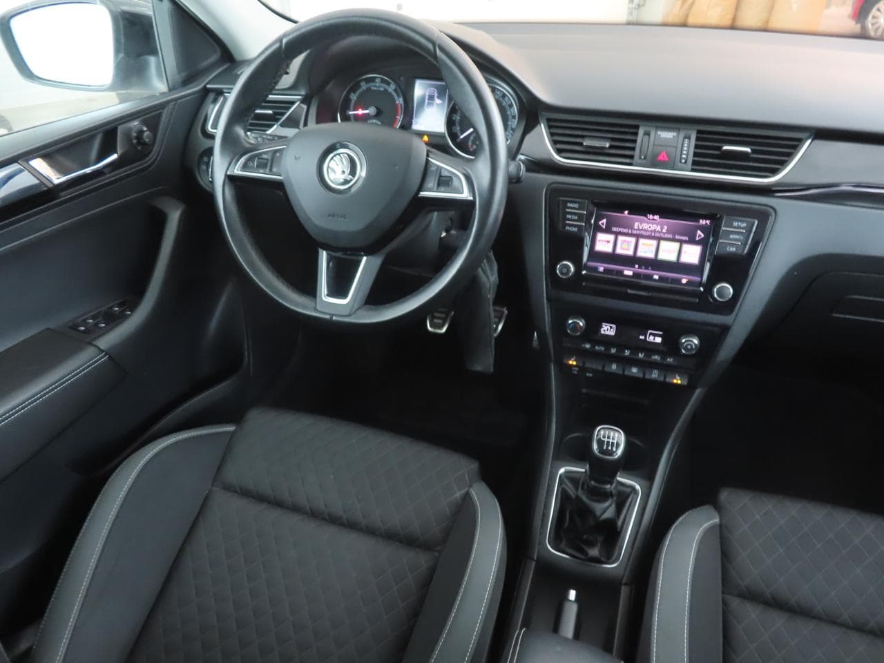 2017 Škoda RAPID - 9