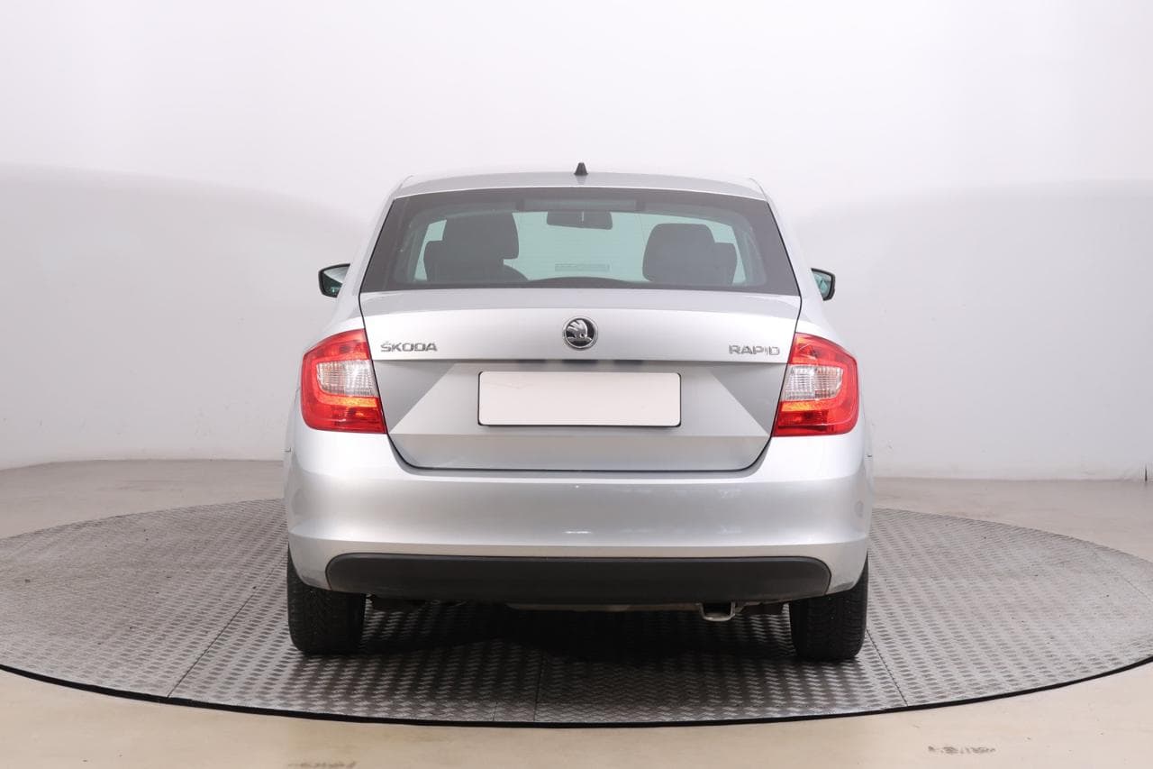 2014 Škoda RAPID - 6