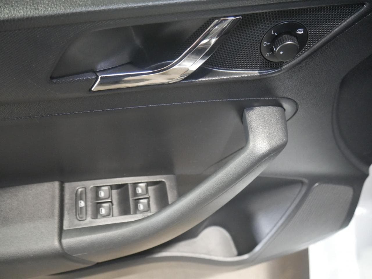 2014 Škoda RAPID - 19