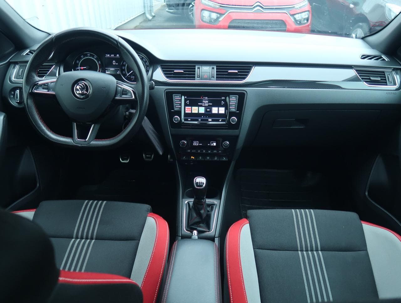 2017 Škoda RAPID - 16