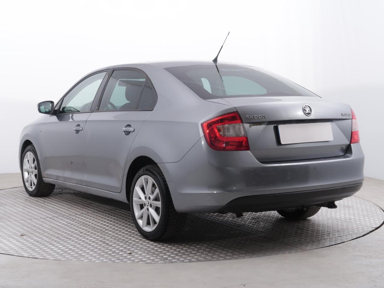 2013 Škoda RAPID - 5