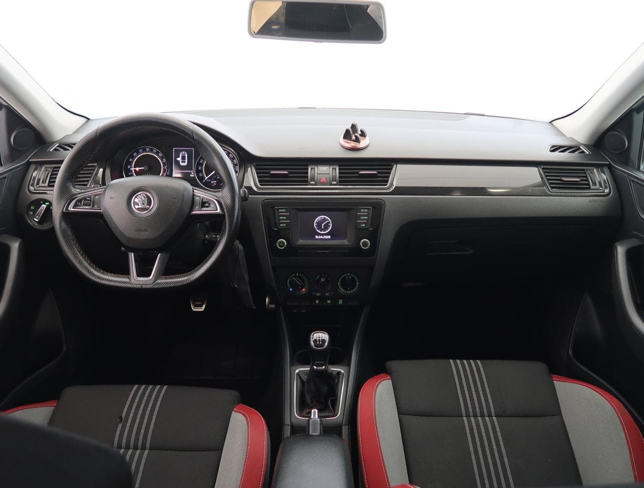2015 Škoda RAPID - 14