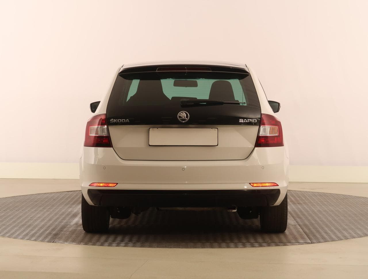 2015 Škoda RAPID - 7