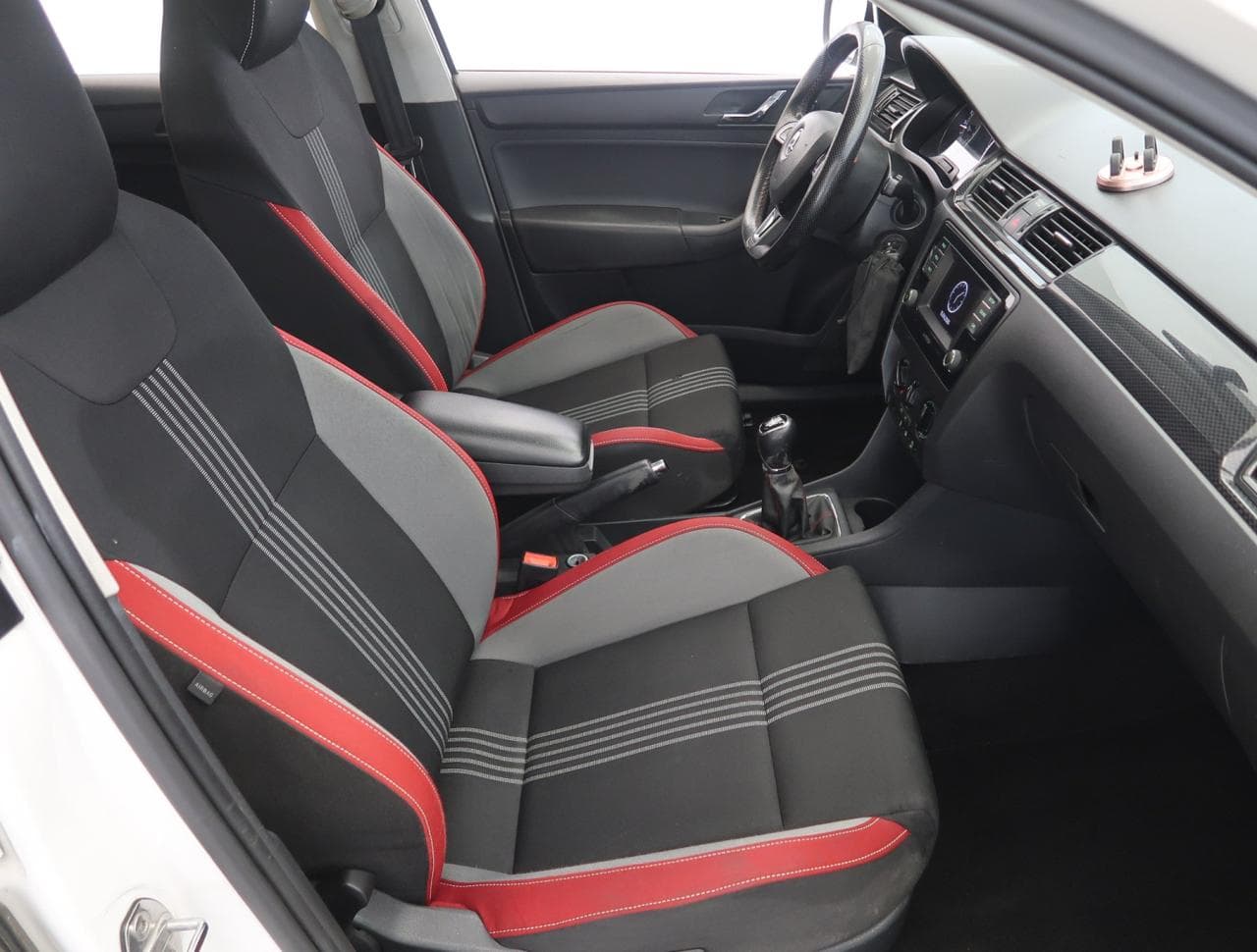 2015 Škoda RAPID - 18