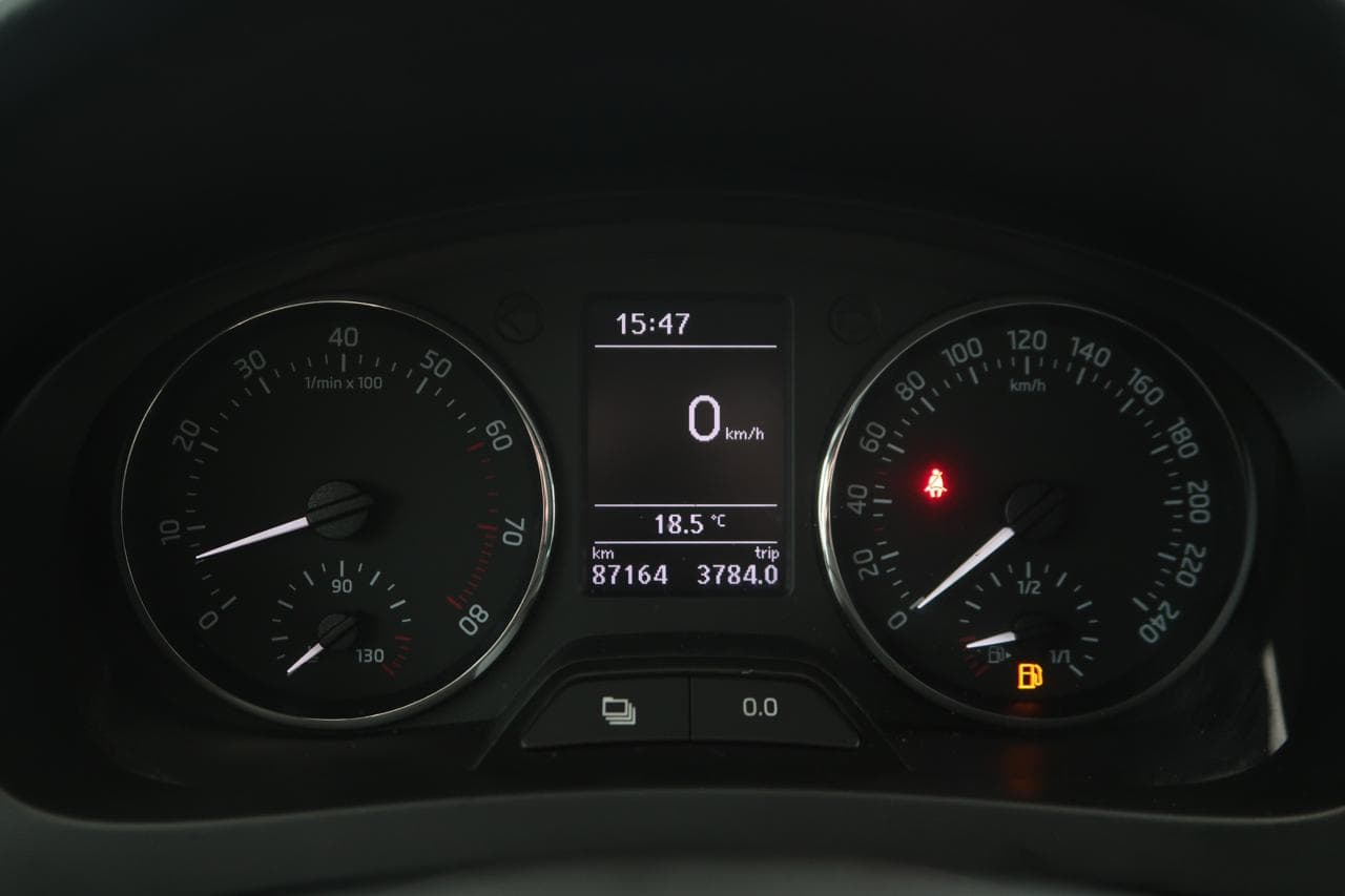 2014 Škoda RAPID - 18