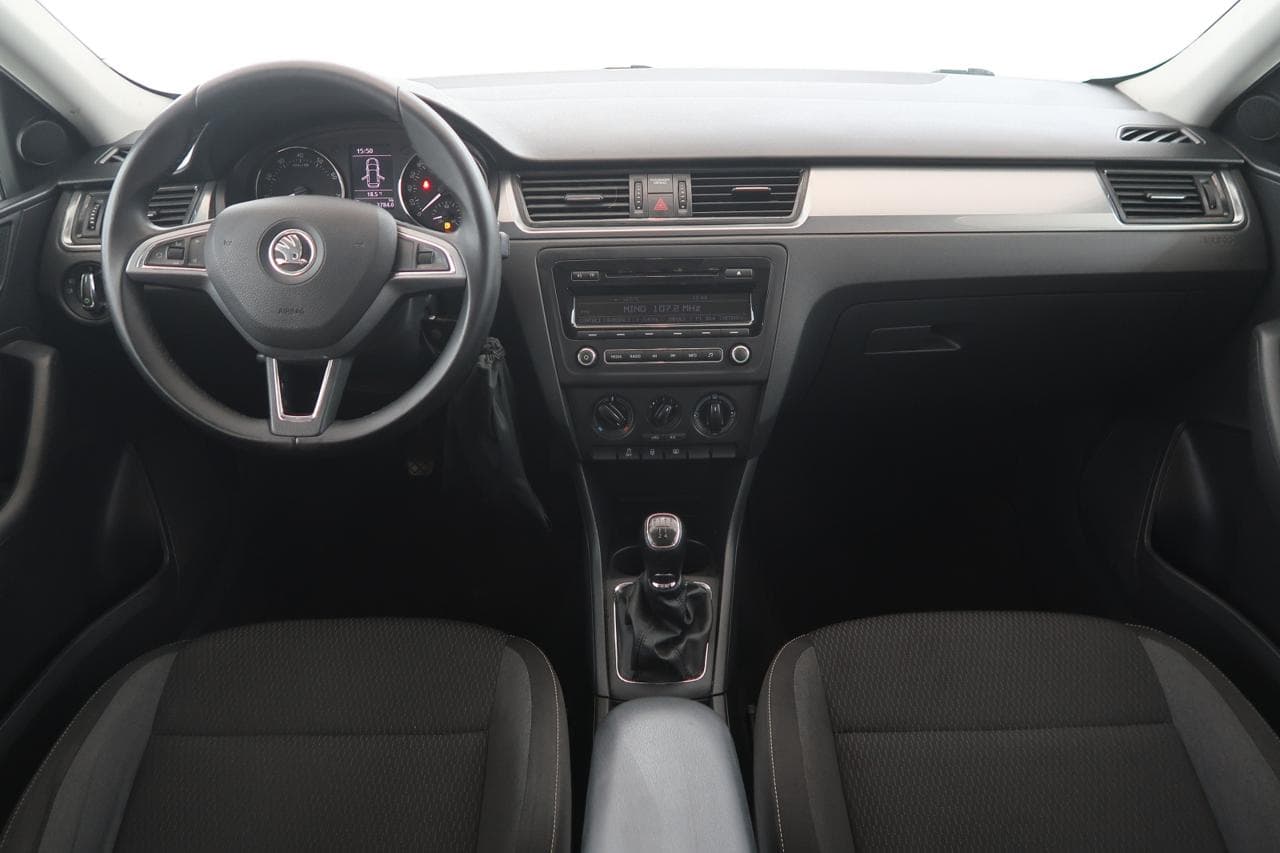 2014 Škoda RAPID - 10