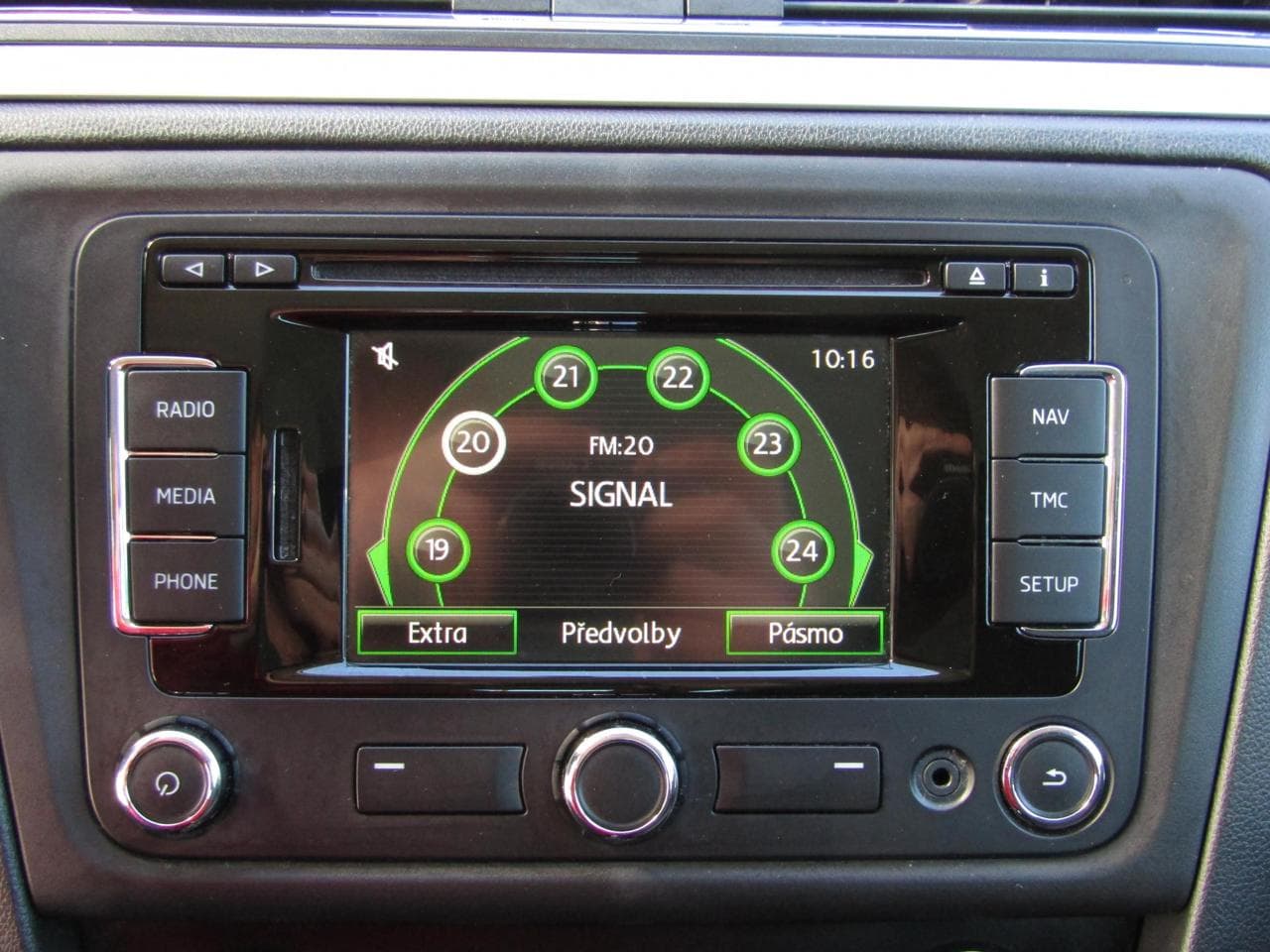 2014 Škoda RAPID - 23