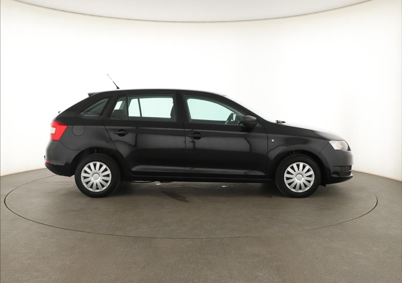 2013 Škoda RAPID - 8