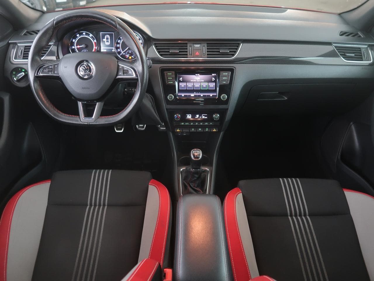 2017 Škoda RAPID - 18