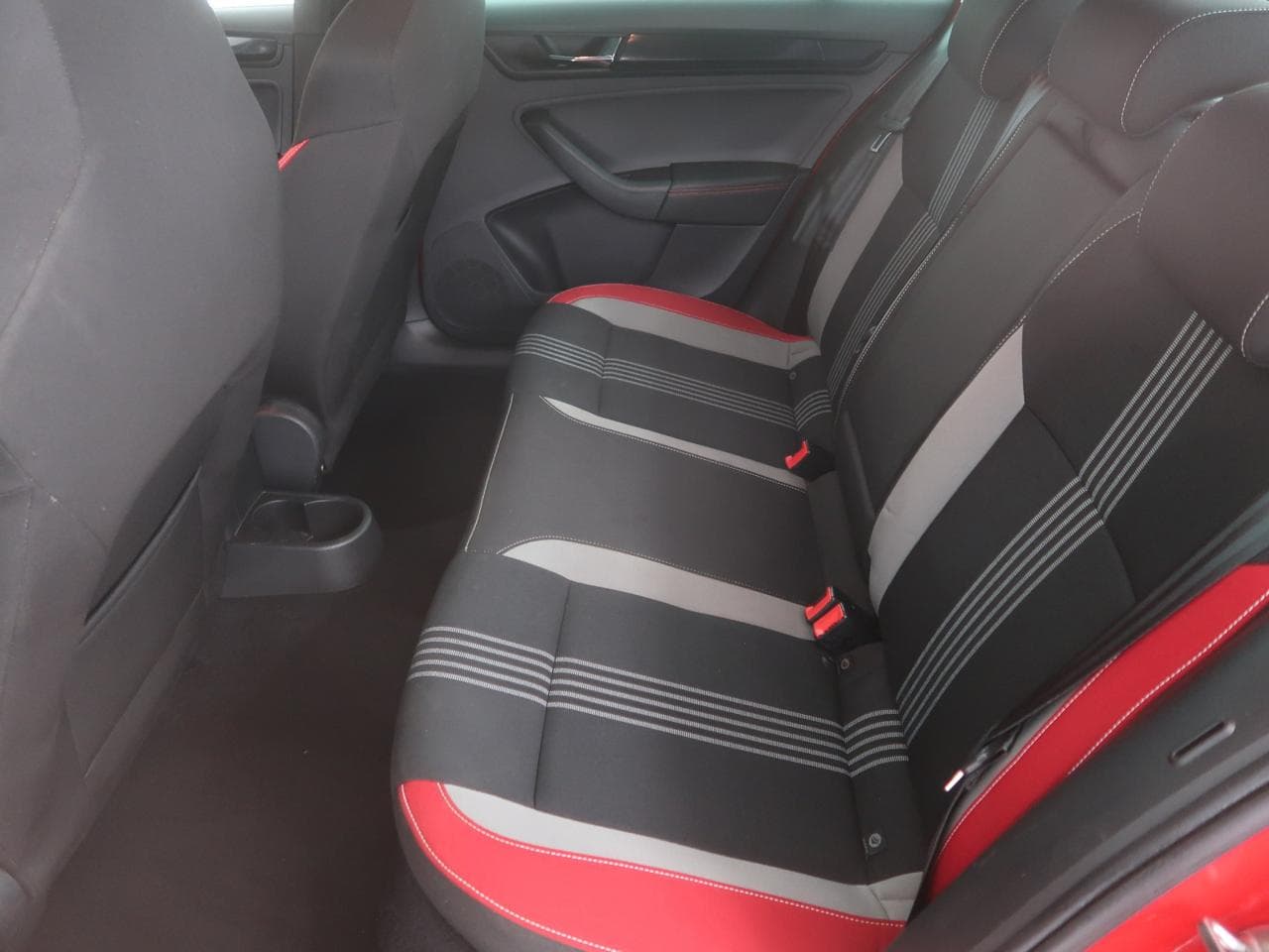 2017 Škoda RAPID - 28