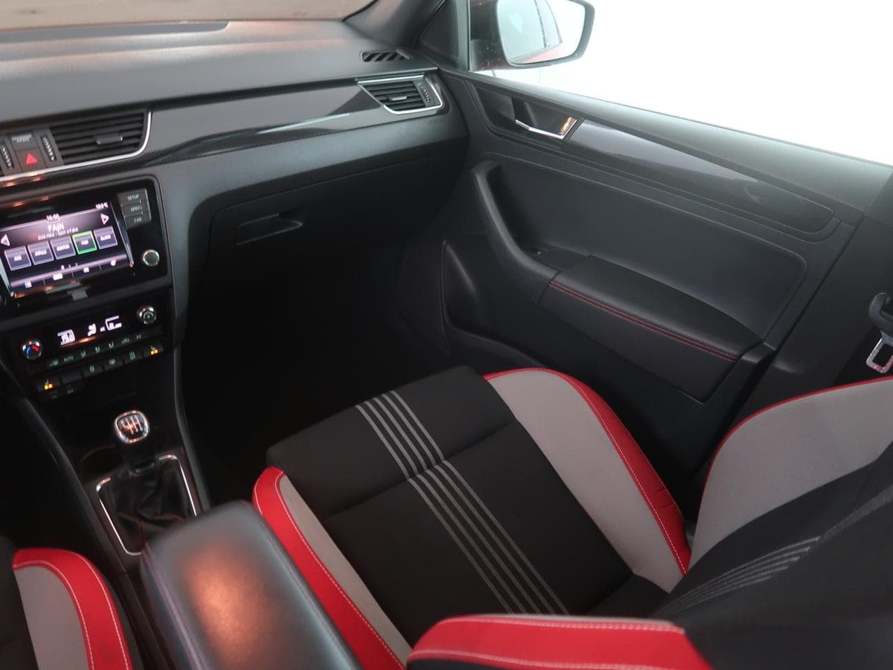 2017 Škoda RAPID - 20