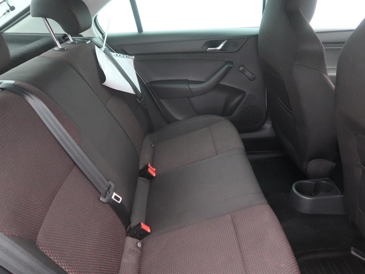 2013 Škoda RAPID - 17