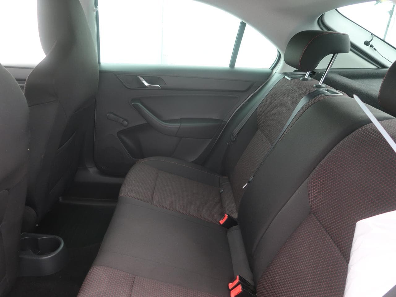 2013 Škoda RAPID - 21