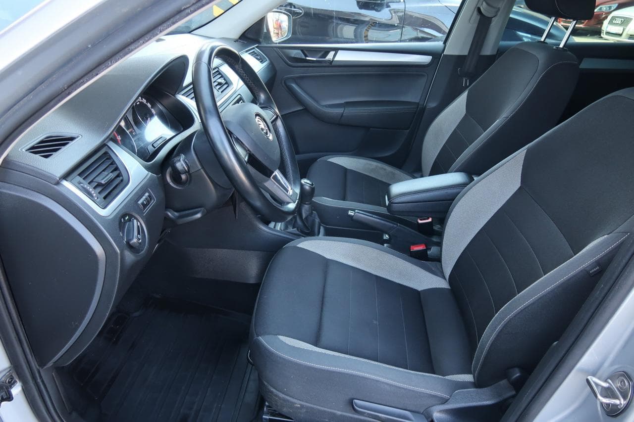 2018 Škoda RAPID - 24