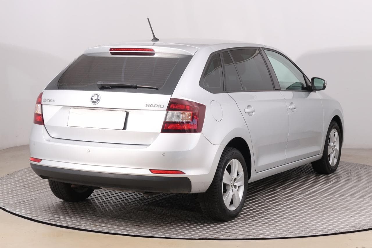 2018 Škoda RAPID - 9