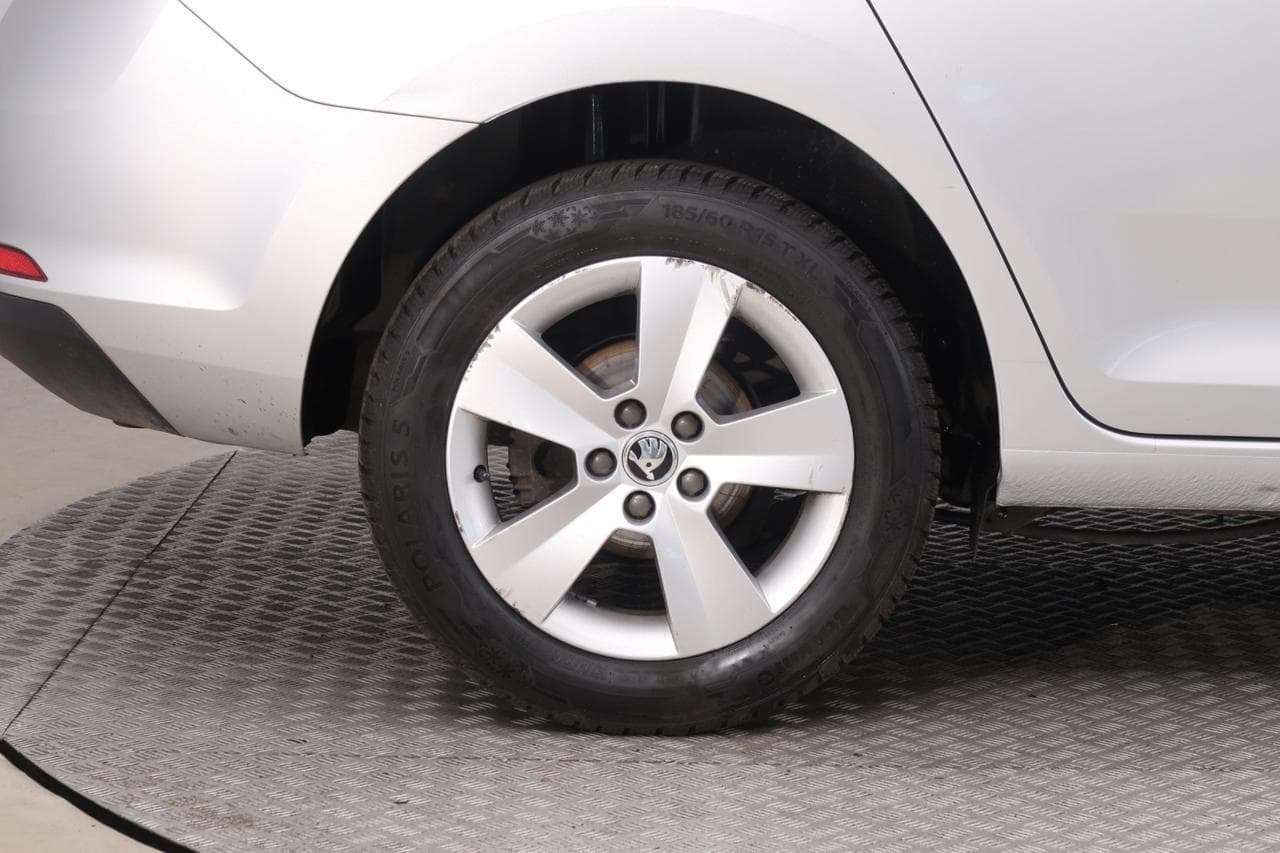 2018 Škoda RAPID - 32